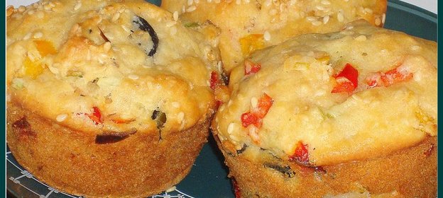 Маффины постные с паприкой и маслинами