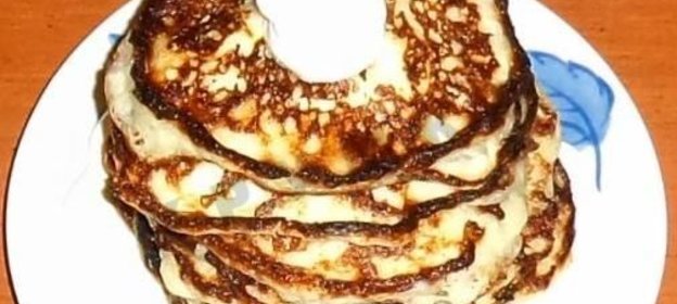 Сырные оладьи с брынзой