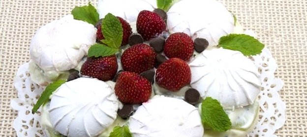 Торт из зефира без выпечки