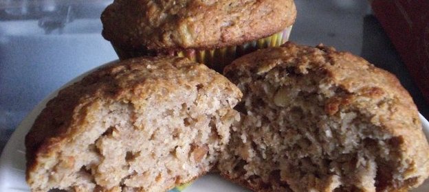 Полудиетические банановые маффины из цельной муки ( вариант)