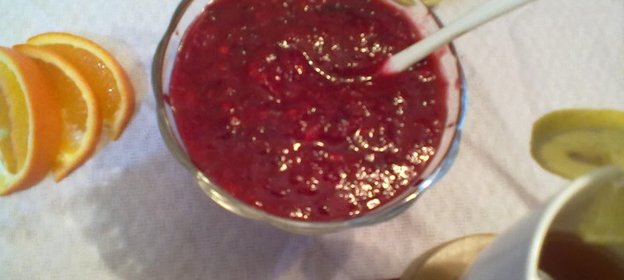 Соус из клюквы...и не только Будем здоровы)))