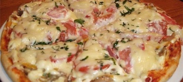 Пицца с колбасой в мультиварке