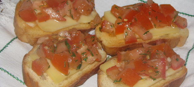 Брускетта средиземноморская или как использовать вчерашний хлеб