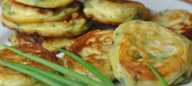 Оладьи из зеленого лука
