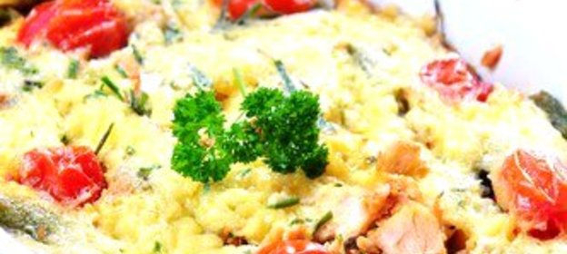 Запеченый лосось с картофелем, укропом и сливками