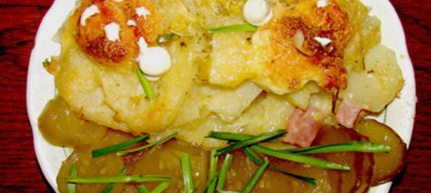 Запеканка из картофеля с ветчиной-Жуки прилетели