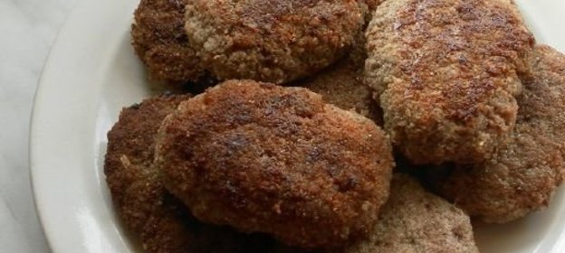 Запеканка из вермишели с мясным соусом