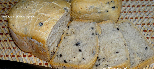 Греческий хлеб с маслинами в хлебопечке