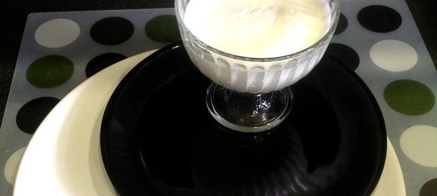 Лимонный десерт с желе