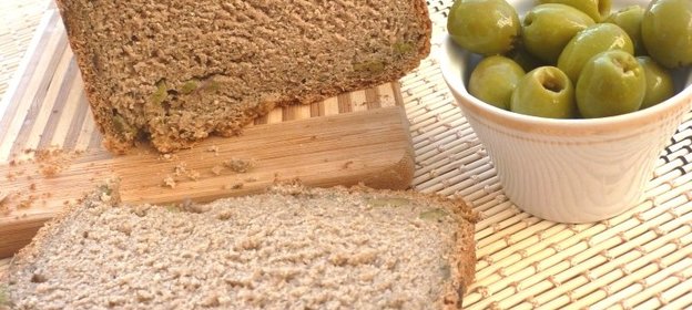 Постный хлеб с оливками