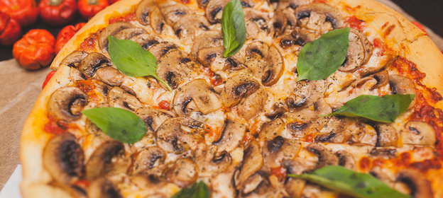 Грибная пицца