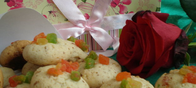 Печенье с цукатами и орехами С праздником!