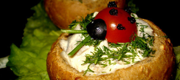 Жульен в булочках