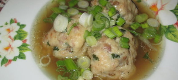 Канедерли с грибами и окороком, в бульоне