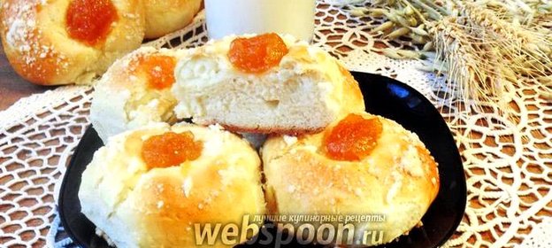 Булочки со штрейзелем, творогом и повидлом