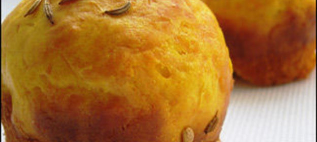 Сырные маффины с тмином