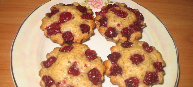 Кексы с ягодами