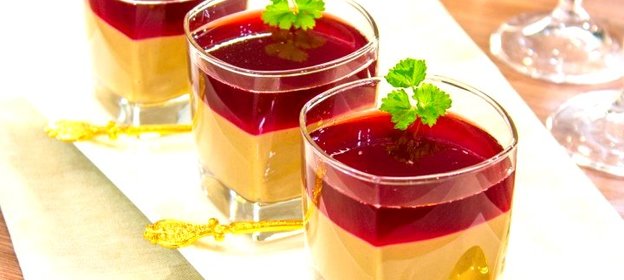 Паштет под брусничным желе