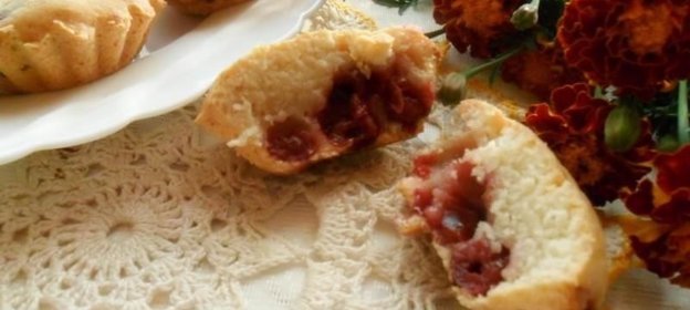 Маффины с вишней