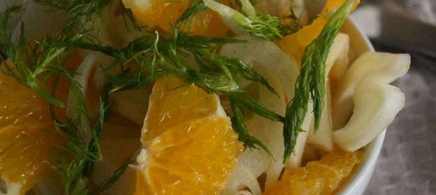 Салат из фенхеля с апельсином и зеленью