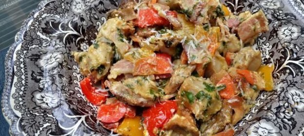 Пицца с курицей и шампиньонами