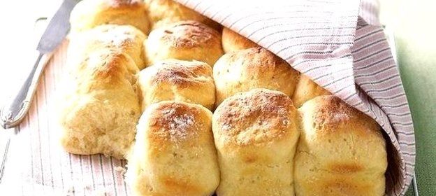 Быстрые булочки без дрожжей и яиц