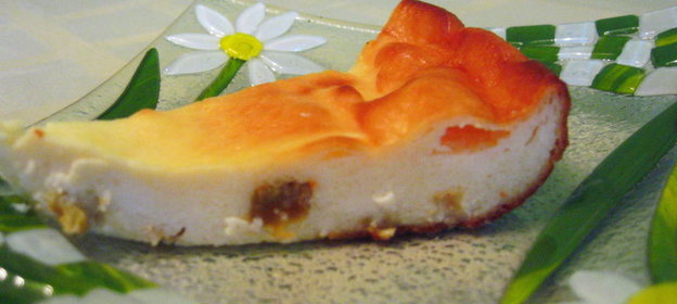 Творожная запеканка с изюмом