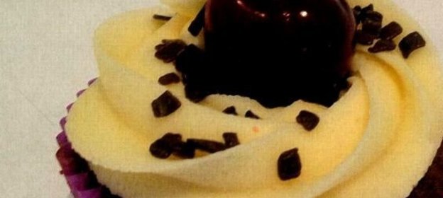 Маффины с вишневым джемом