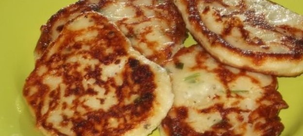 Картофельные оладьи с кабачками и зеленью