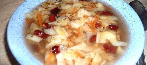 Постные щи с фасолью