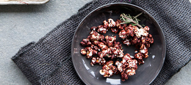 Попкорн в темном шоколаде