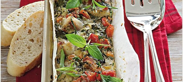 Террин из морского черта с томатами