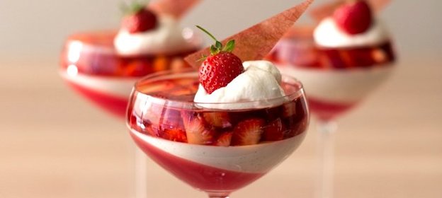 Клубничное парфе