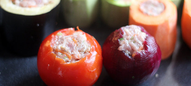 Дырявые овощи с котлетками