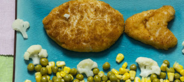 Икра из сушеных грибов с морской капустой и солеными огурцами