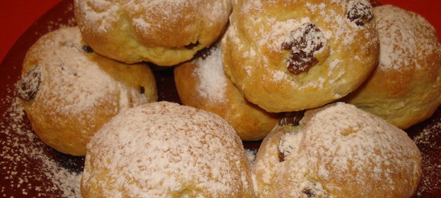 Творожные булочки с изюмом