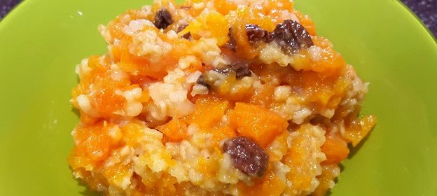Каша из булгура и тыквы в горшке