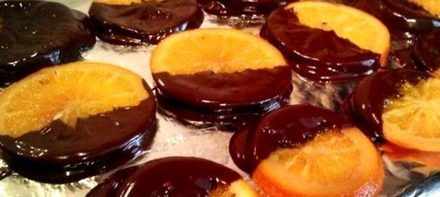 Карамелизованные апельсины в шоколаде