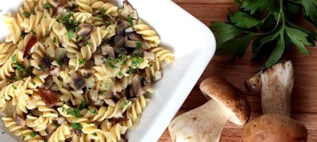Паста с белыми грибами