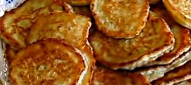 Капустные оладьи на кефире