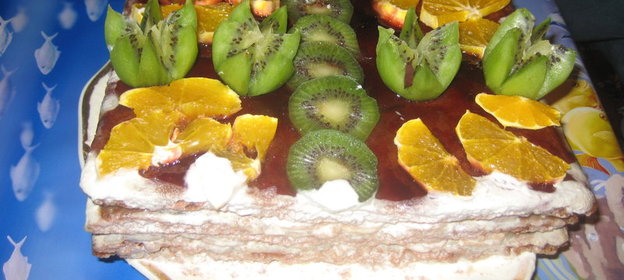 Краб со спагетти или иными макаронными изделиями