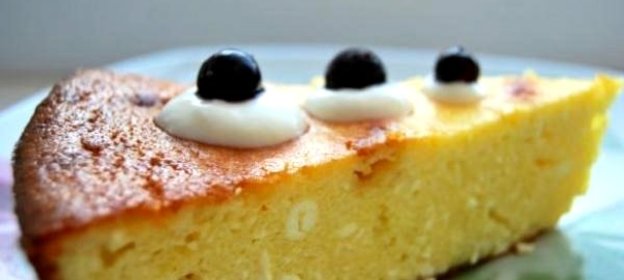 Запеканка с творогом и изюмом