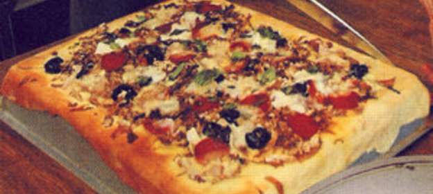 Пицца с оливками