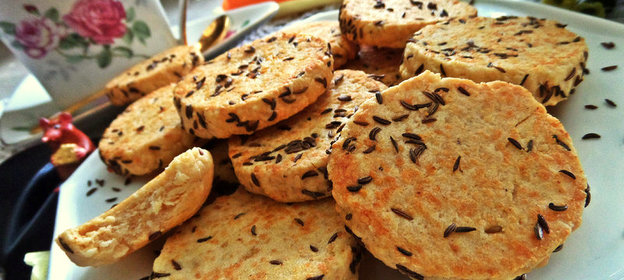 Сырное печенье с тмином