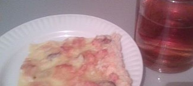 Пицца Изумительная с горячим чаем на травах