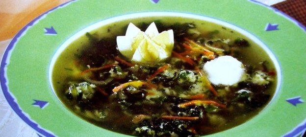 Зеленые щи в мультиварке