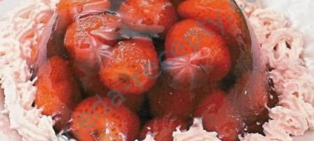 Желе из клубники