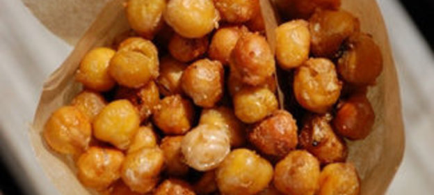 Фальшивый попкорн из нута