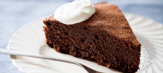 Шоколадный торт с киноа