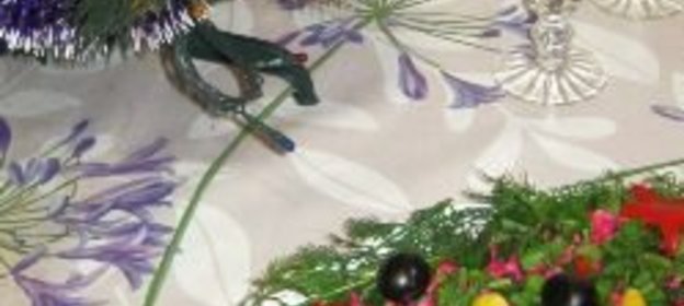 Салат из мяса кабана с апельсинами, горчицей и смородиновым желе